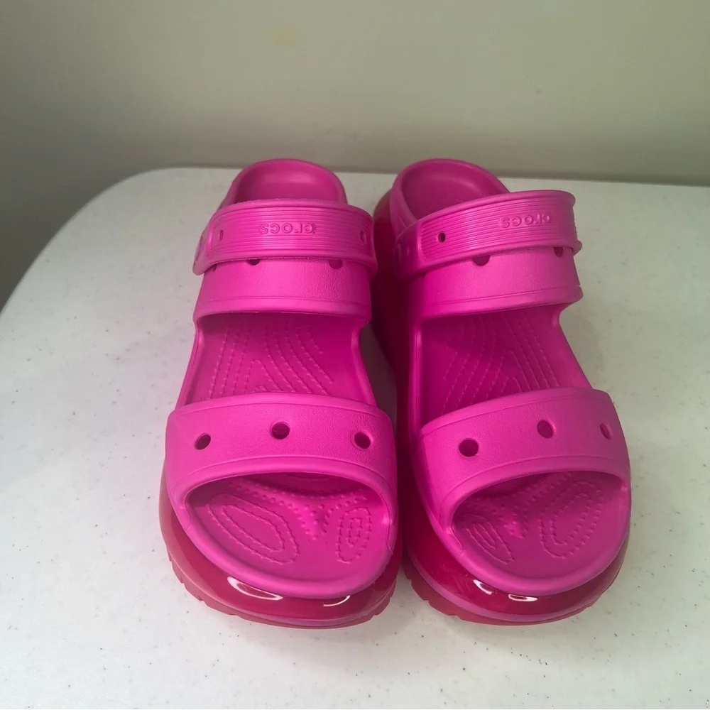 CROCS mega crush